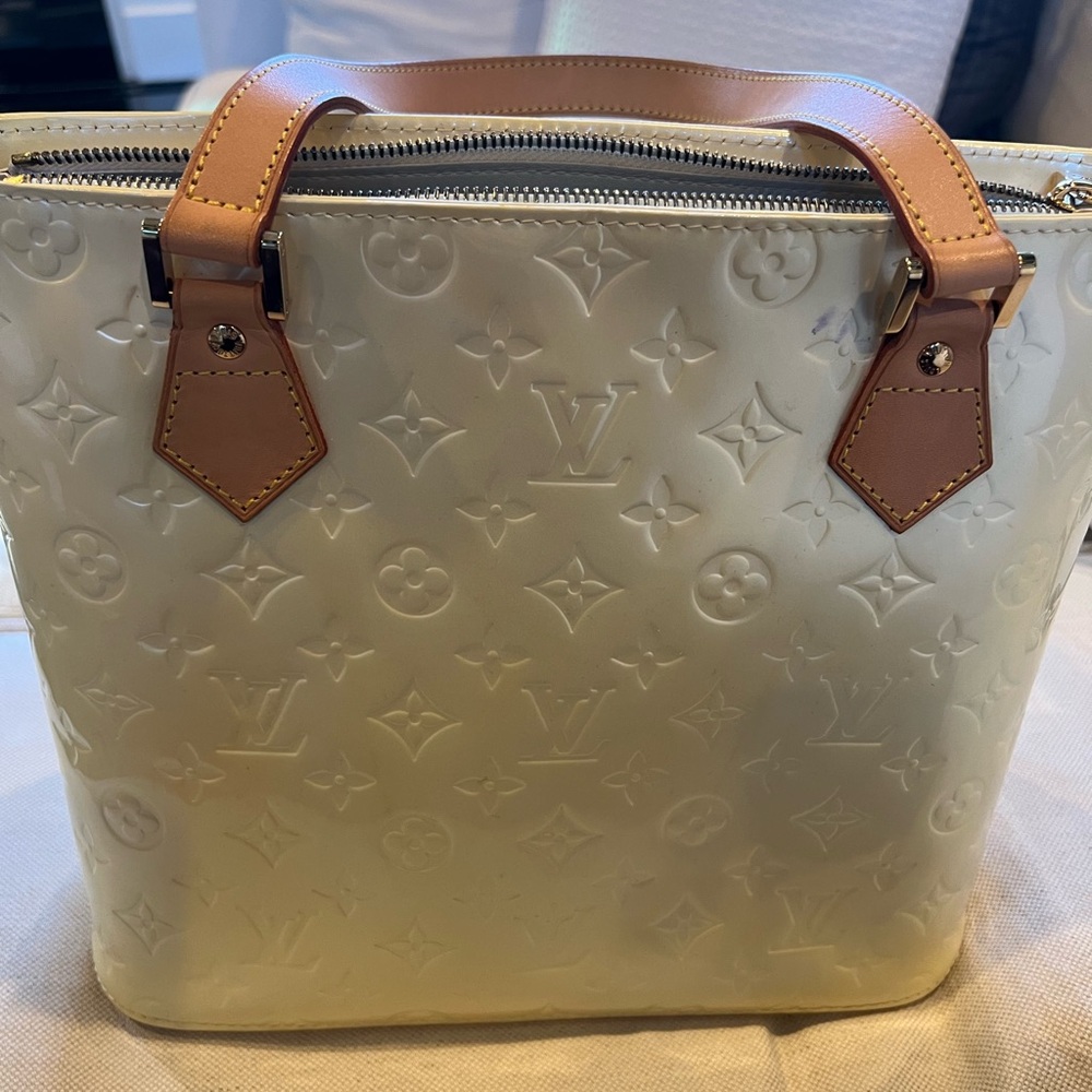 Louis Vuitton Houston Vernis Tote